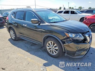 Czwarte zdjęcie samochodu z boku: 2017 NISSAN ROGUE SV VIN:KNMAT2MT5HP501402 - miniatura