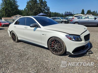 Czwarte zdjęcie samochodu z boku: 2019 MERCEDES-BENZ C 63 AMG-S VIN:55SWF8HB9KU304671 - miniatura