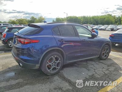 Trzecie zdjęcie samochodu z tyłu: 2018 ALFA ROMEO STELVIO SPORT VIN:ZASFAKPN8J7B58672 - miniatura