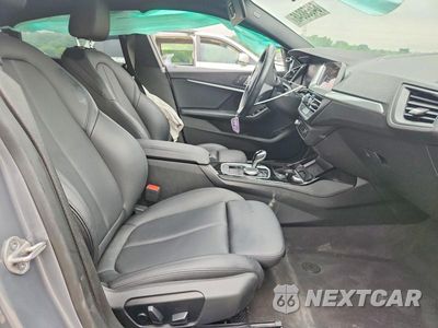 Zdjęcie 7 z 12 samochodu: 2024 BMW 228XI VIN:WBA73AK07R7R69434 - miniatura