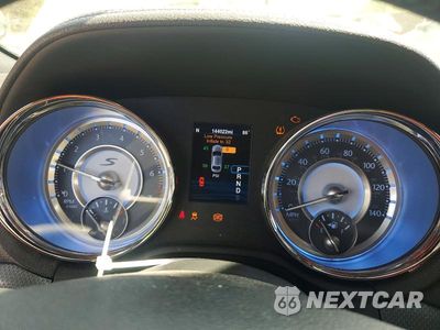 Zdjęcie 9 z 12 samochodu: 2014 CHRYSLER 300 S VIN:2C3CCABG3EH357099 - miniatura