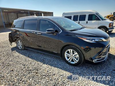 Czwarte zdjęcie samochodu z boku: 2021 TOYOTA SIENNA PLATINUM 7-PASSENGER VIN:5TDESKFCXMS009031 - miniatura