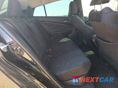 Zdjęcie 10 z 12 samochodu: 2018 TOYOTA PRIUS TWO VIN:JTDKBRFU9J3072932 - miniatura