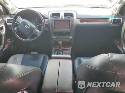 Zdjęcie 8 z 13 samochodu: 2015 LEXUS GX 460 VIN:JTJBM7FX9F5111472 - miniatura