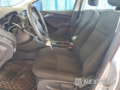 Zdjęcie 7 z 12 samochodu: 2018 FORD FOCUS SE VIN:1FADP3F22JL267377 - miniatura