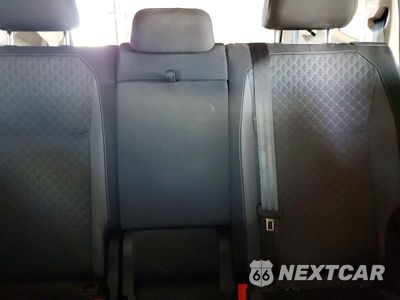 Zdjęcie 10 z 13 samochodu: 2018 VOLKSWAGEN TIGUAN S VIN:3VV1B7AX3JM103111 - miniatura