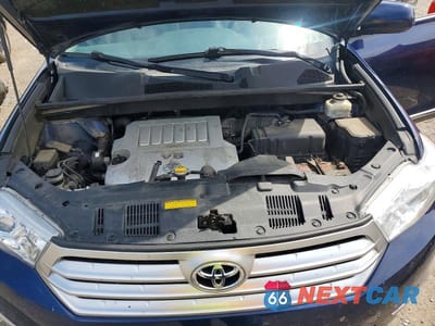 Zdjęcie 12 z 14 samochodu: 2013 TOYOTA HIGHLANDER SE VIN:5TDBK3EHXDS200583 - miniatura