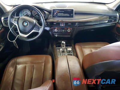 Zdjęcie 8 z 13 samochodu: 2016 BMW X5 XDR40E VIN:5UXKT0C50G0S78946 - miniatura