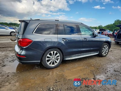 Trzecie zdjęcie samochodu z tyłu: 2016 MERCEDES-BENZ GL 450 4MATIC VIN:4JGDF6EE3GA682010 - miniatura