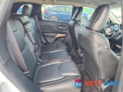 Zdjęcie 10 z 13 samochodu: 2018 JEEP CHEROKEE LIMITED VIN:1C4PJMDBXJD579510 - miniatura