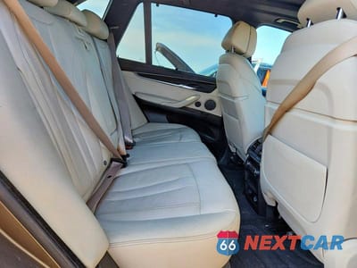 Zdjęcie 10 z 12 samochodu: 2017 BMW X5 XDRIVE35I VIN:5UXKR0C5XH0V49639 - miniatura