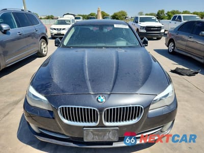 Piąte zdjęcie samochodu w środku: 2013 BMW 535 XI VIN:WBAFU7C55DDU72575 - miniatura