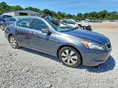 Czwarte zdjęcie samochodu z boku: 2010 HONDA ACCORD EXL VIN:1HGCP2F86AA179689 - miniatura