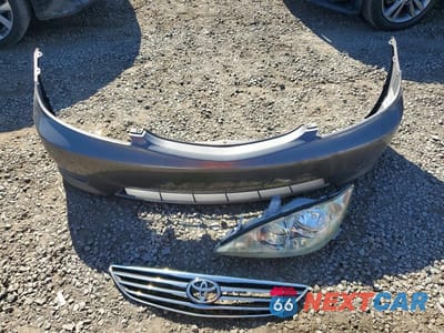 Zdjęcie 12 z 13 samochodu: 2005 TOYOTA CAMRY LE VIN:4T1BE32KX5U972081 - miniatura