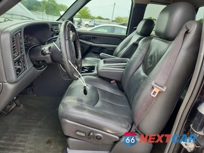 Zdjęcie 7 z 13 samochodu: 2004 GMC SIERRA K2500 HEAVY DUTY VIN:1GTHK29174E213122 - miniatura