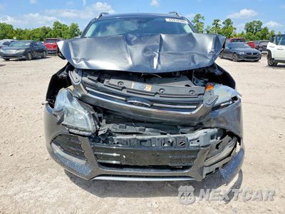 Piąte zdjęcie samochodu w środku: 2015 FORD ESCAPE TITANIUM VIN:1FMCU0J96FUB12247 - miniatura