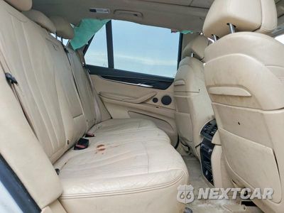 Zdjęcie 11 z 13 samochodu: 2015 BMW X5 XDRIVE35I VIN:5UXKR0C54F0P17854 - miniatura