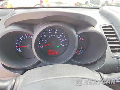 Zdjęcie 9 z 13 samochodu: 2013 KIA SOUL BASE VIN:KNDJT2A54D7579248 - miniatura