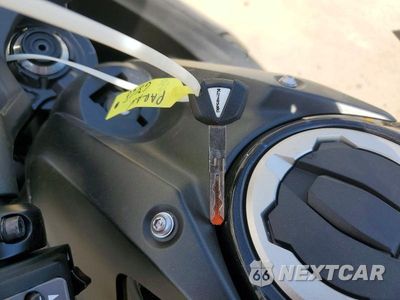 Zdjęcie 8 z 9 samochodu: 2025 KAWASAKI EX650 R VIN:ML5EXER13SDAE6372 - miniatura