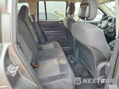 Zdjęcie 10 z 12 samochodu: 2013 JEEP COMPASS LATITUDE VIN:1C4NJCEB9DD102832 - miniatura