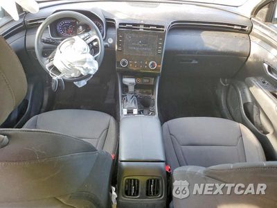 Zdjęcie 8 z 13 samochodu: 2022 HYUNDAI TUCSON SEL VIN:5NMJB3AE2NH005833 - miniatura