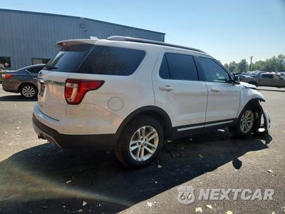 Trzecie zdjęcie samochodu z tyłu: 2017 FORD EXPLORER XLT VIN:1FM5K7D89HGB62099 - miniatura