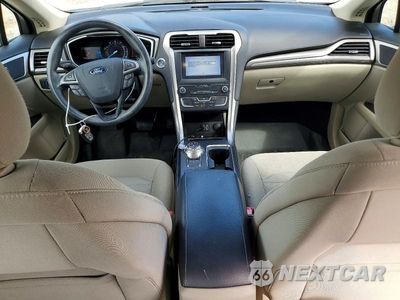 Zdjęcie 8 z 12 samochodu: 2019 FORD FUSION SE VIN:3FA6P0HD5KR145802 - miniatura