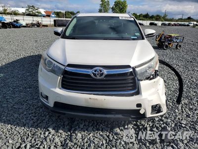 Piąte zdjęcie samochodu w środku: 2015 TOYOTA HIGHLANDER LIMITED VIN:5TDDKRFH7FS128416 - miniatura