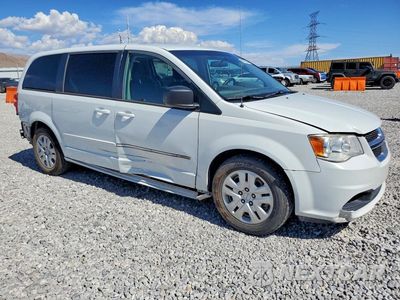 Czwarte zdjęcie samochodu z boku: 2016 DODGE GRAND CARAVAN SE VIN:2C4RDGBG4GR243440 - miniatura