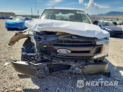Piąte zdjęcie samochodu w środku: 2018 FORD F150 SUPER CAB VIN:1FTEX1EB8JKE60675 - miniatura