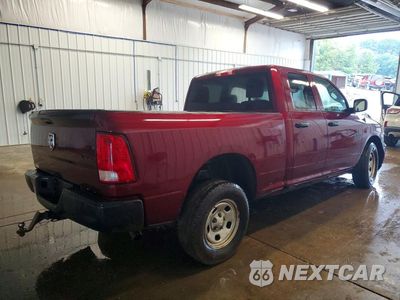 Trzecie zdjęcie samochodu z tyłu: 2018 RAM 1500 ST VIN:1C6RR7FG9JS126395 - miniatura