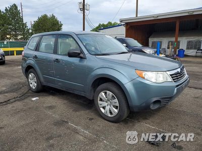 Czwarte zdjęcie samochodu z boku: 2010 SUBARU FORESTER 2.5X VIN:JF2SH6AC8AH746231 - miniatura