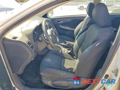 Zdjęcie 7 z 12 samochodu: 2013 TOYOTA COROLLA S VIN:5YFBU4EE8DP136106 - miniatura