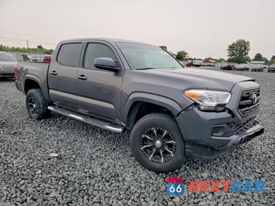 Czwarte zdjęcie samochodu z boku: 2017 TOYOTA TACOMA SR V6 VIN:5TFCZ5AN2HX055160 - miniatura