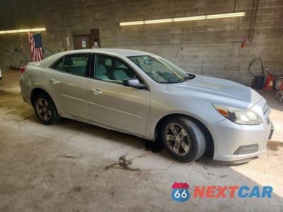 Czwarte zdjęcie samochodu z boku: 2013 CHEVROLET MALIBU LS VIN:1G11A5SA5DF308765 - miniatura