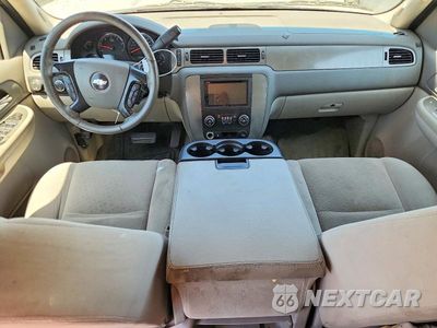 Zdjęcie 8 z 14 samochodu: 2008 CHEVROLET TAHOE K1500 VIN:1GNFK13058J203744 - miniatura