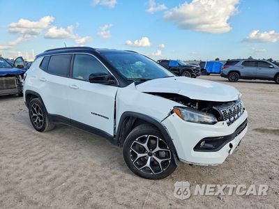 Czwarte zdjęcie samochodu z boku: 2025 JEEP COMPASS LIMITED VIN:3C4NJDCNXST509066 - miniatura