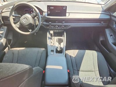 Zdjęcie 8 z 12 samochodu: 2026 HONDA ACCORD SE VIN:1HGCY1F44TA030091 - miniatura