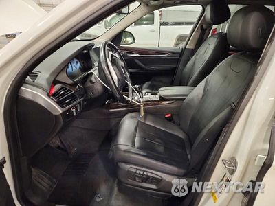 Zdjęcie 7 z 13 samochodu: 2016 BMW X5 SDRIVE35I VIN:5UXKR2C59G0R69466 - miniatura