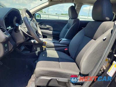 Zdjęcie 7 z 12 samochodu: 2019 HONDA HR-V LX VIN:3CZRU5H36KG710634 - miniatura
