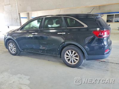 Drugie zdjęcie samochodu z przodu: 2019 KIA SORENTO LX V6 VIN:5XYPG4A51KG494328 - miniatura