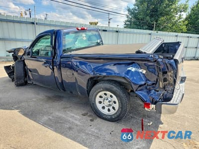 Drugie zdjęcie samochodu z przodu: 2010 CHEVROLET SILVERADO K1500 VIN:1GCPKPEX6AZ227603 - miniatura