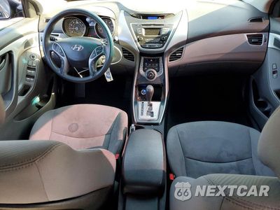 Zdjęcie 8 z 12 samochodu: 2013 HYUNDAI ELANTRA GLS VIN:5NPDH4AEXDH277808 - miniatura