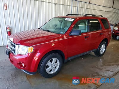 2010 FORD ESCAPE XLT 1FMCU9DG8AKC60869 - główne zdjęcie licytacji z USA - miniatura