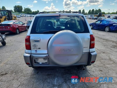 Zdjęcie 6 z 12 samochodu: 2005 TOYOTA RAV4 BASE VIN:JTEHD20V556042565 - miniatura