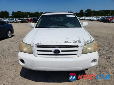 Piąte zdjęcie samochodu w środku: 2005 TOYOTA HIGHLANDER BASE VIN:JTEGP21A350062069 - miniatura