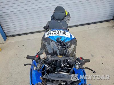 Piąte zdjęcie samochodu w środku: 2015 SUZUKI GSX-R1000 VIN:JS1GT78A8F2100558 - miniatura