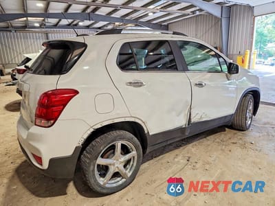 Trzecie zdjęcie samochodu z tyłu: 2017 CHEVROLET TRAX 1LT VIN:KL7CJLSB1HB223638 - miniatura