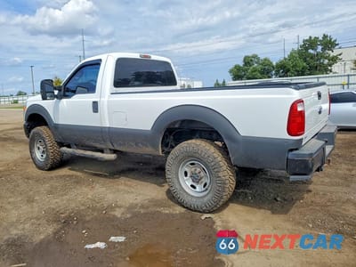 Drugie zdjęcie samochodu z przodu: 2016 FORD F250 SUPER DUTY VIN:1FTBF2B61GEB25736 - miniatura