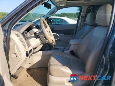 Zdjęcie 7 z 13 samochodu: 2010 FORD ESCAPE XLT VIN:1FMCU0DG3AKC63304 - miniatura